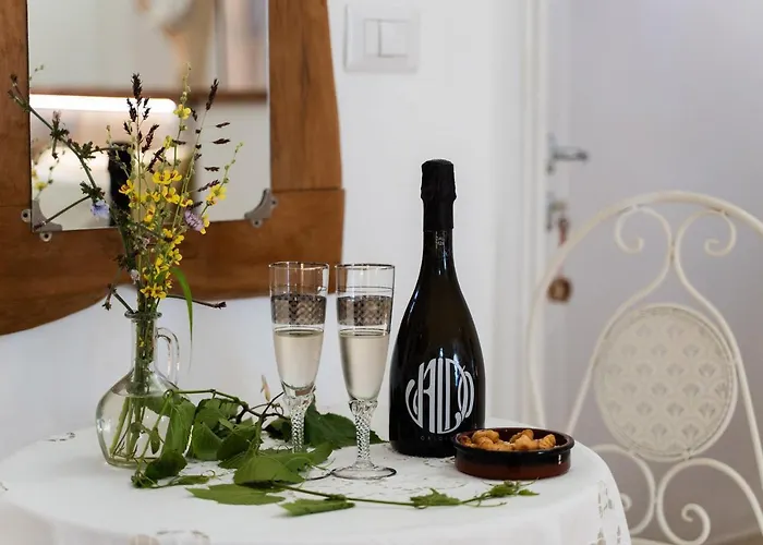 Le Antiche Dimore Di Cadia Bed & Breakfast