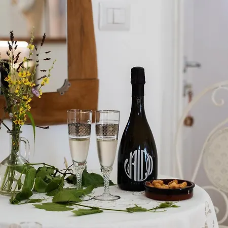 Le Antiche Dimore Di Cadia Bed & Breakfast