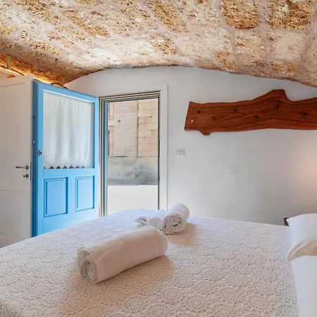 Le Antiche Dimore Di Cadia Bed & Breakfast *
